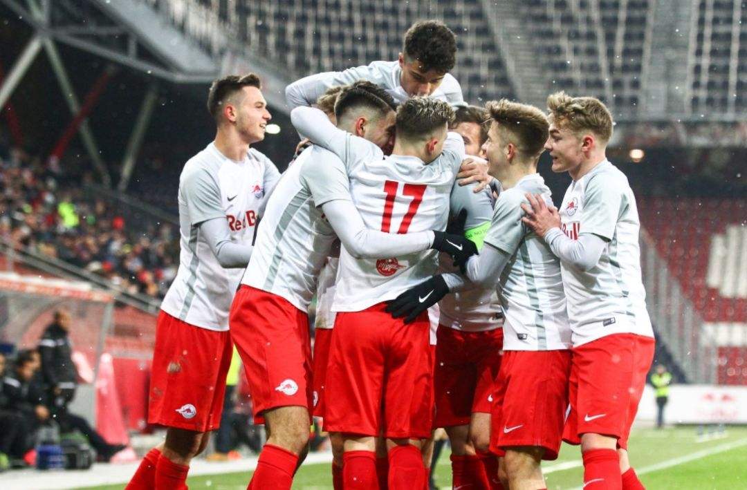 爱游戏体育手机版下载包含从今夜罗马备战欧冠到波士顿凯尔特人完成体检备战德甲，赛后新奥尔良鹈鹕调整名单以备德甲的词条